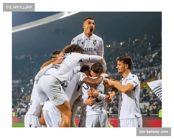 波尔图15轮不败豪取43分 创葡超历史最佳开局纪录